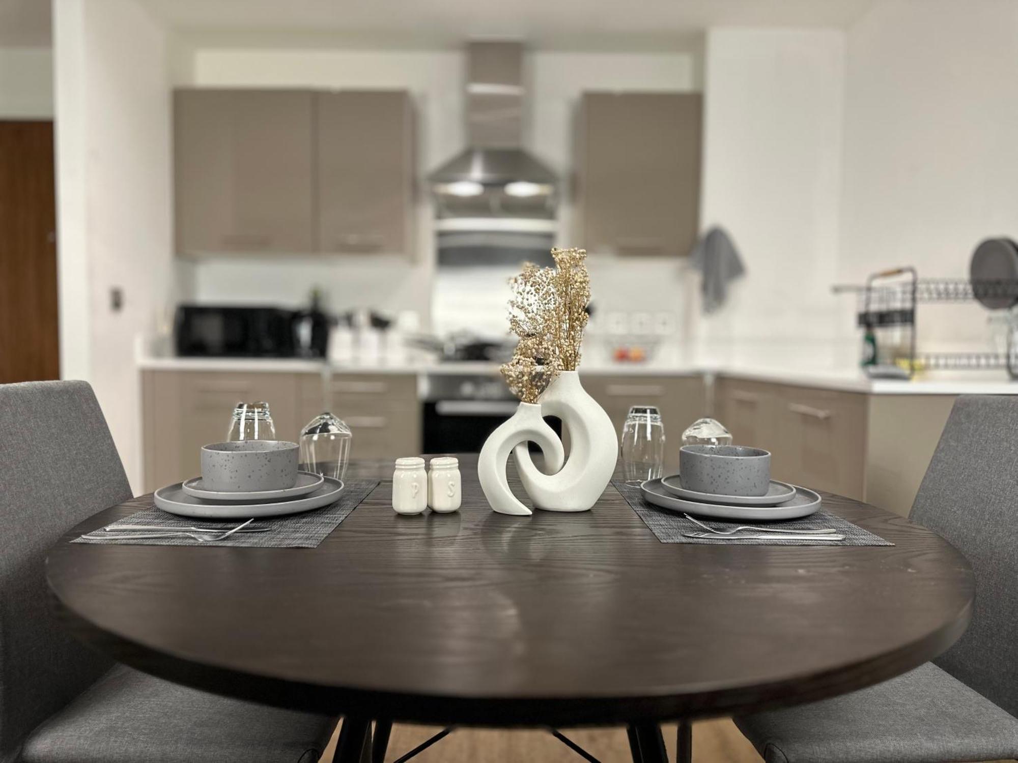 Cozy City Centre Apartment With Free Parking And Free Gym Бирмингем Экстерьер фото